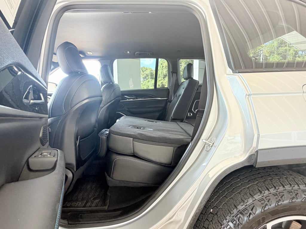 2022 Jeep Grand Cherokee 4xe Trailhawk