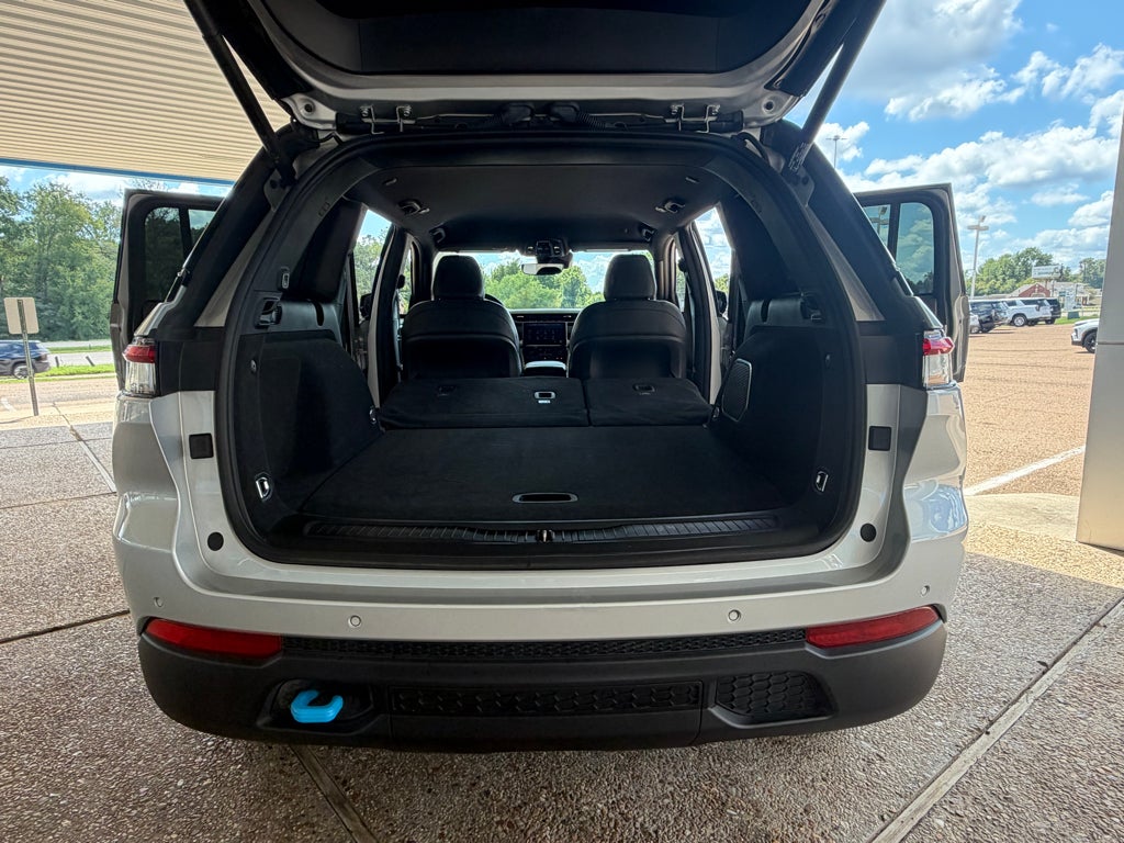2022 Jeep Grand Cherokee 4xe Trailhawk