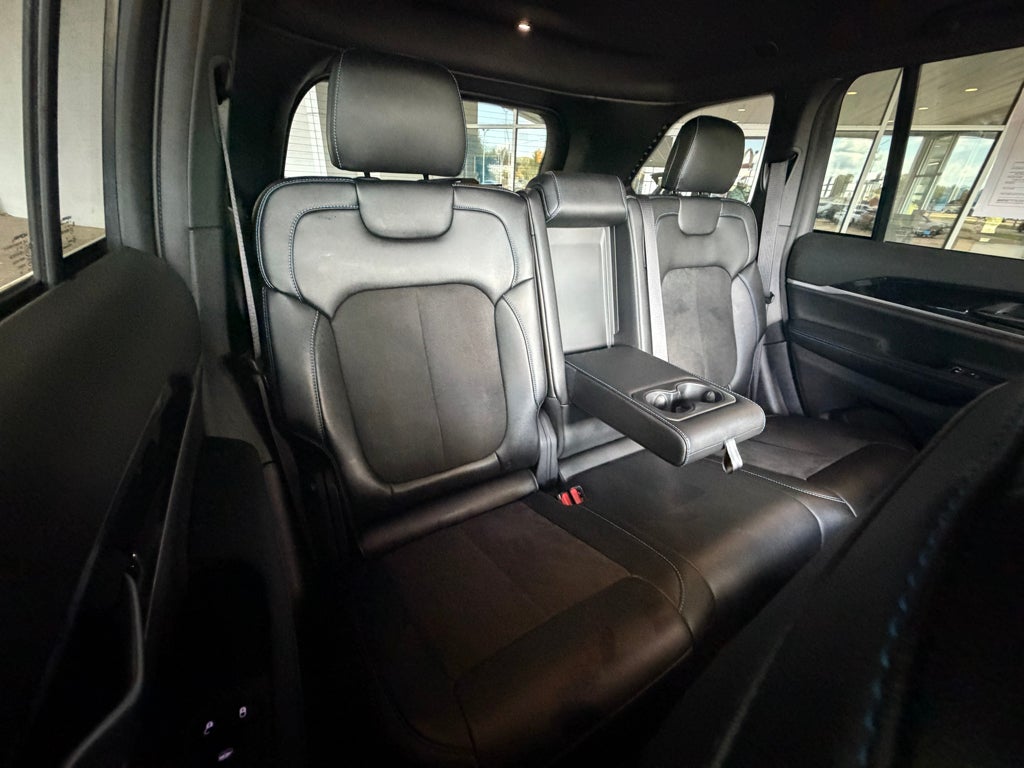 2022 Jeep Grand Cherokee 4xe Trailhawk