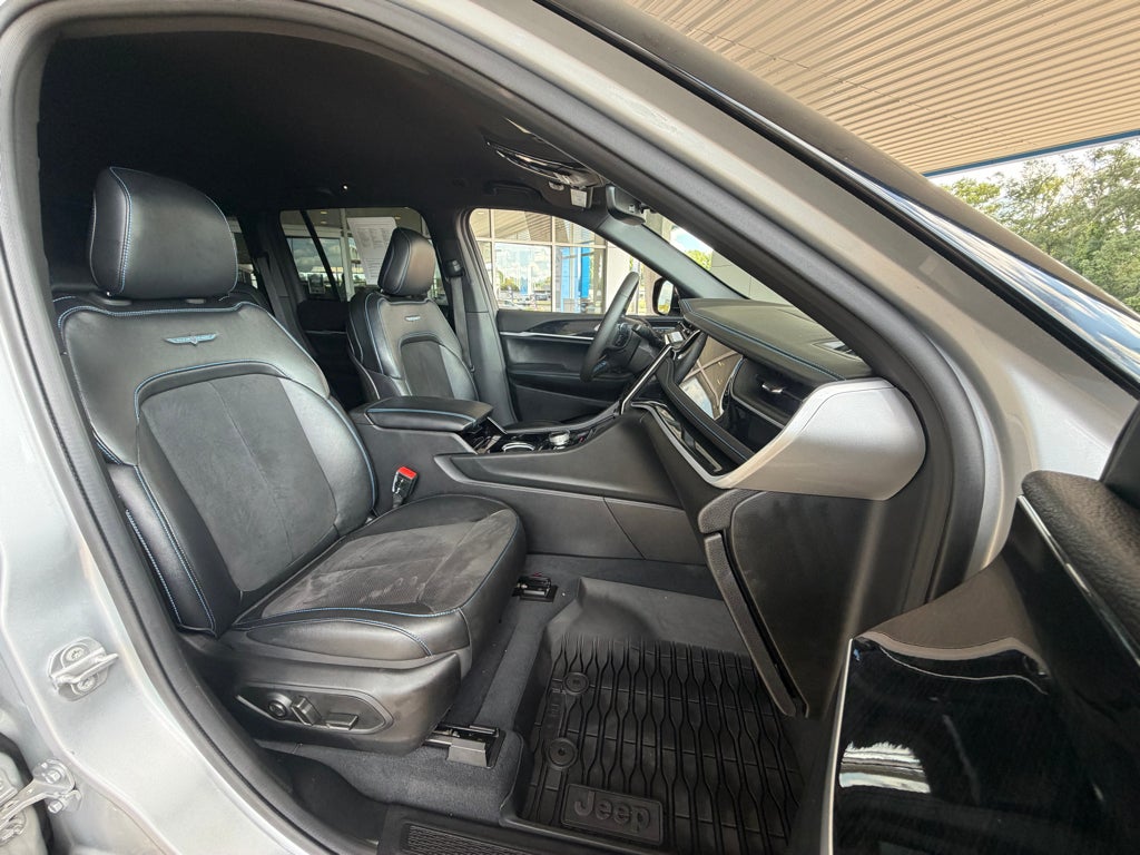2022 Jeep Grand Cherokee 4xe Trailhawk