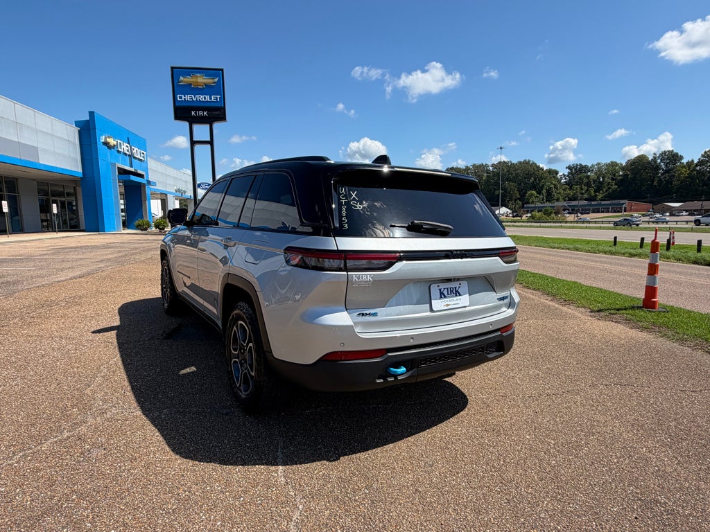 2022 Jeep Grand Cherokee 4xe Trailhawk