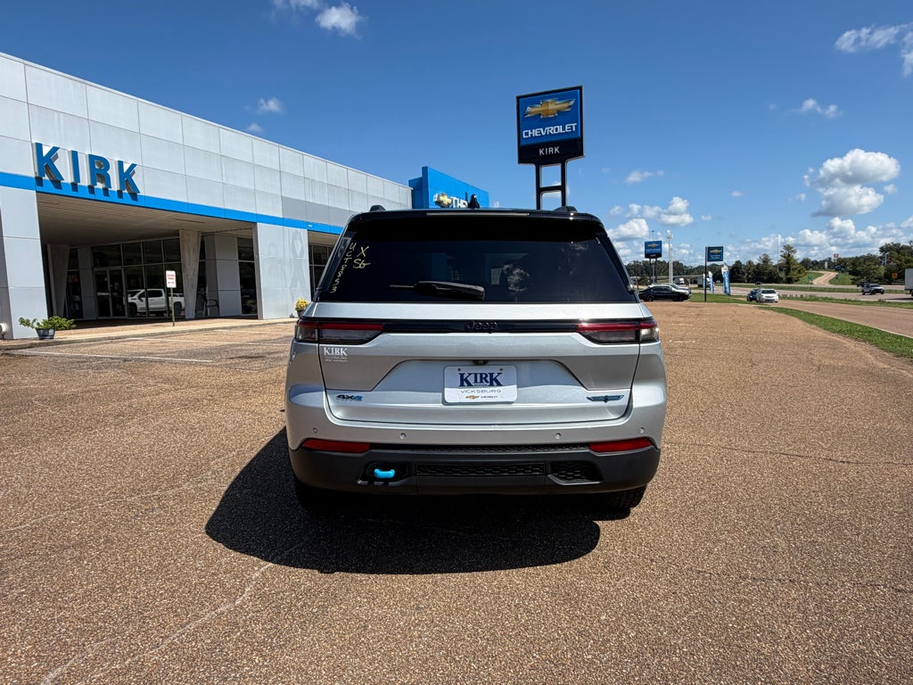 2022 Jeep Grand Cherokee 4xe Trailhawk