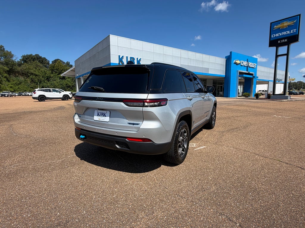 2022 Jeep Grand Cherokee 4xe Trailhawk