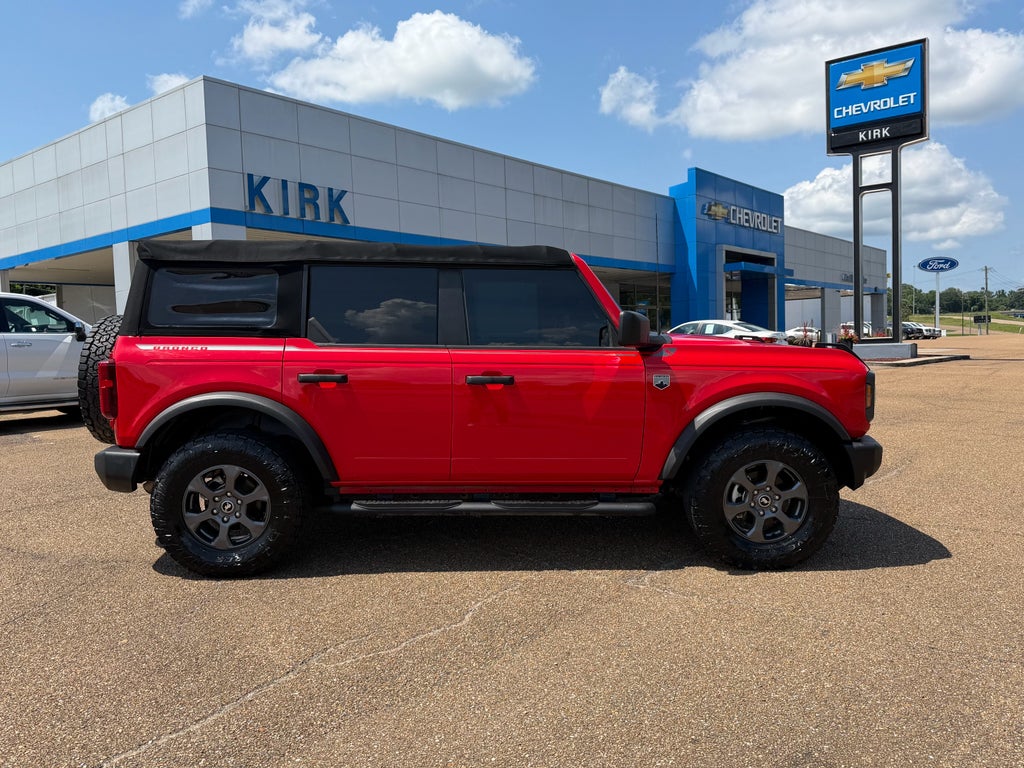 2021 Ford Bronco Base