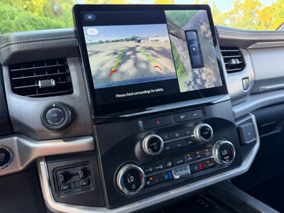 2022 Ford Expedition Max XLT