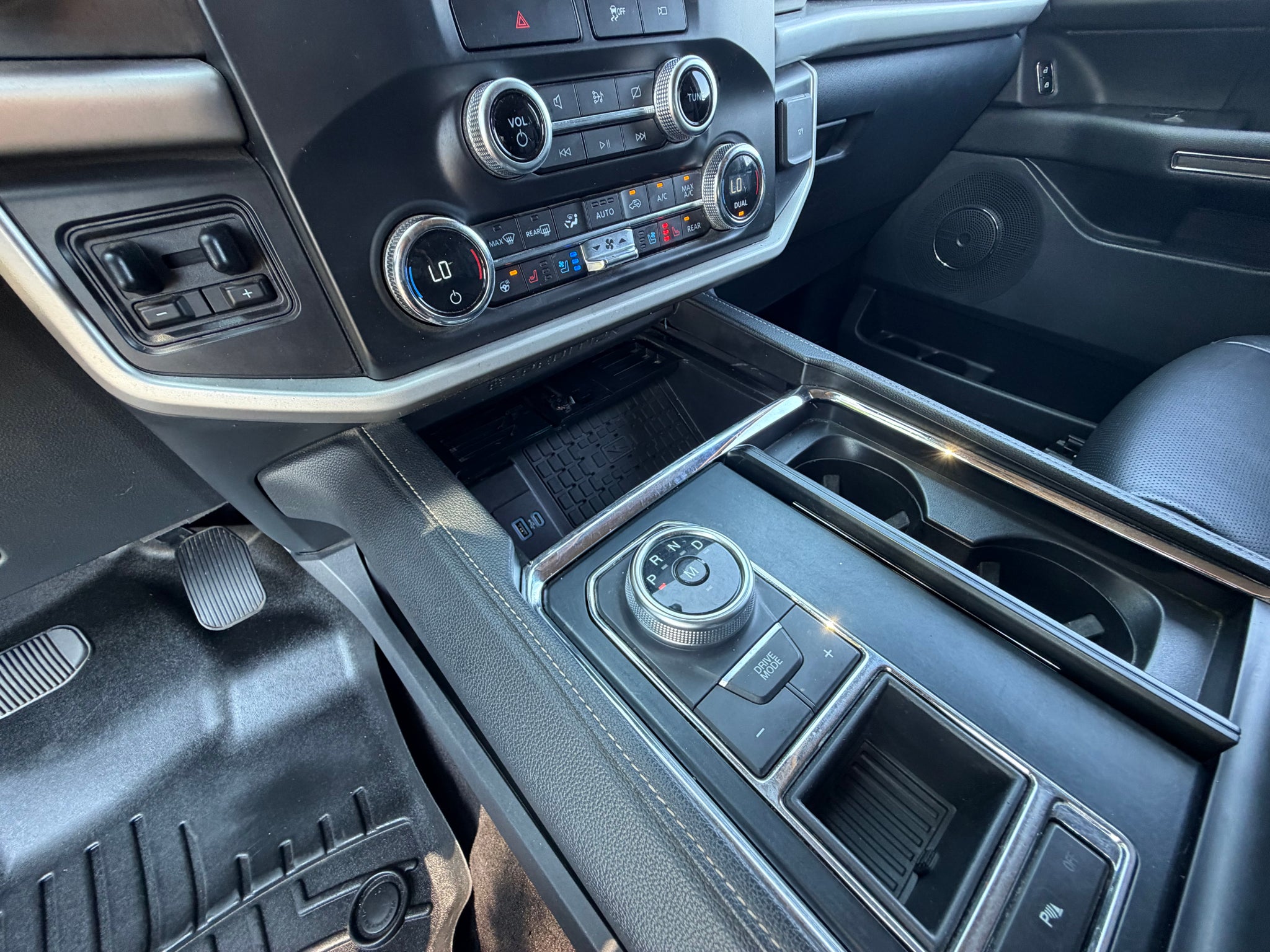 2022 Ford Expedition Max XLT