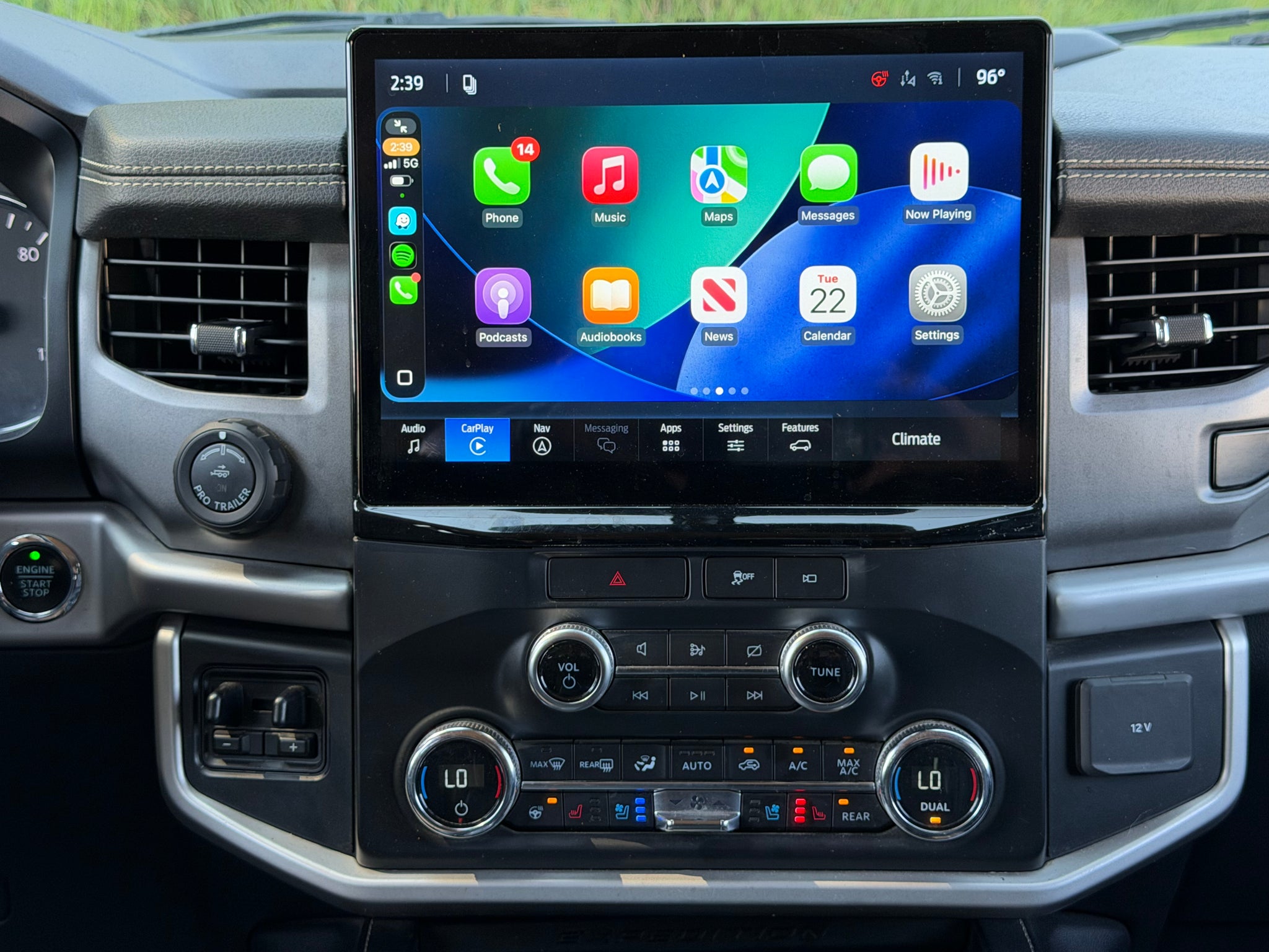 2022 Ford Expedition Max XLT