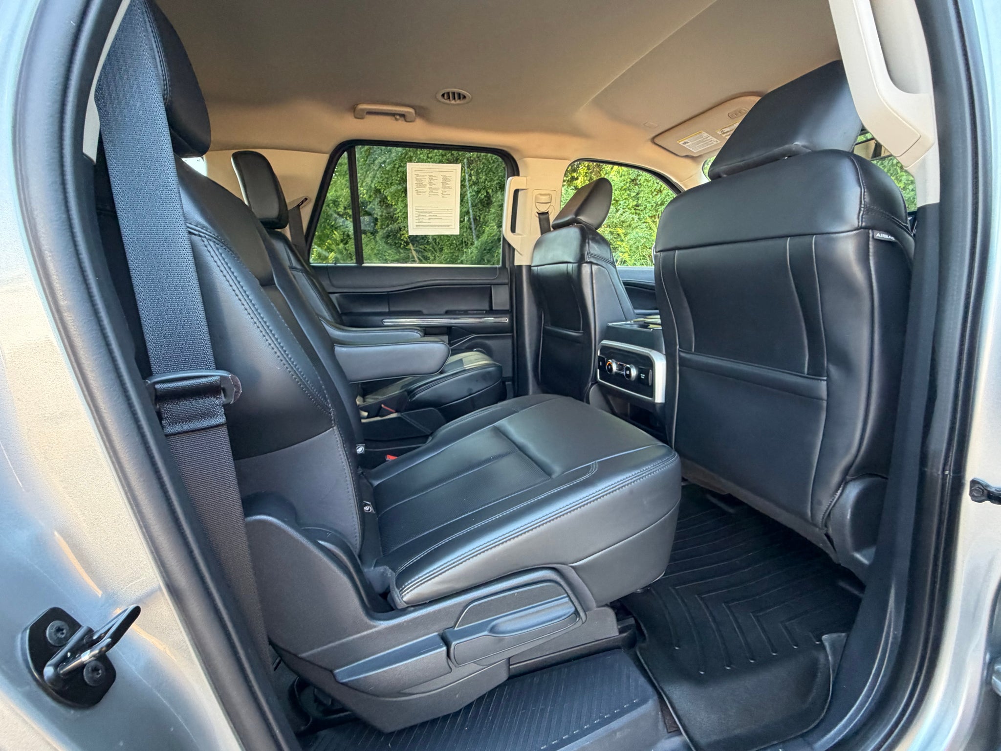 2022 Ford Expedition Max XLT