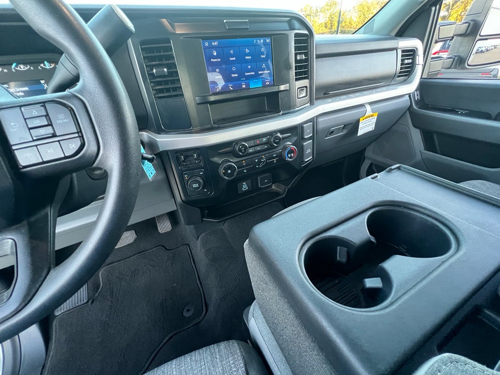 2025 Ford Super Duty F-250 SRW XL