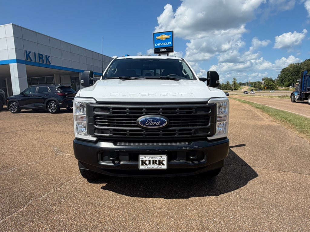 2024 Ford Super Duty F-350 SRW XL