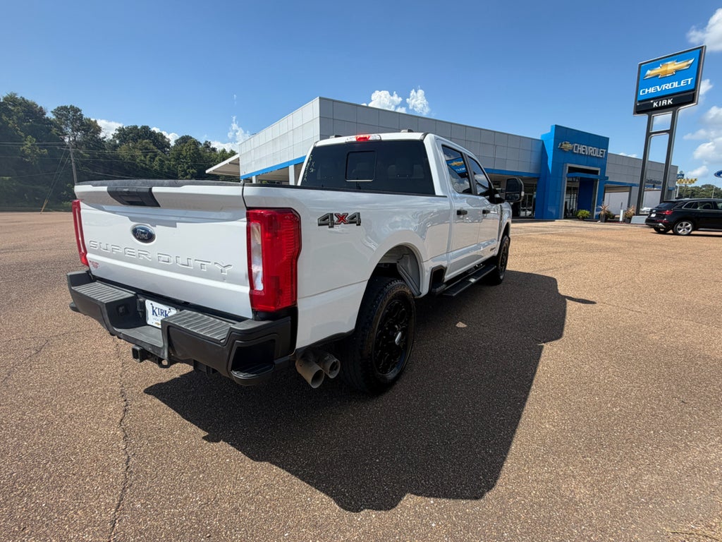 2024 Ford Super Duty F-350 SRW XL