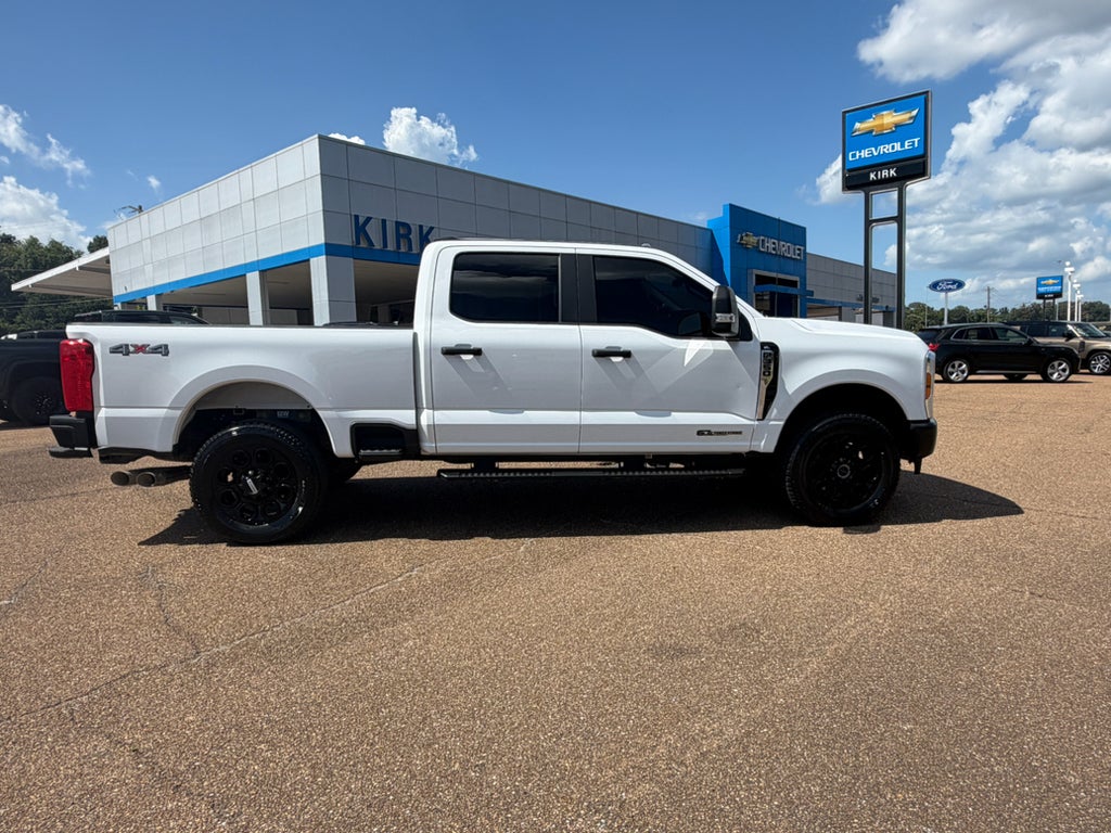 2024 Ford Super Duty F-350 SRW XL