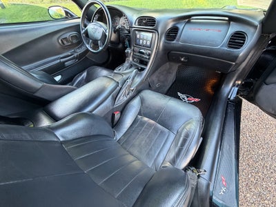 2000 Chevrolet Corvette Base