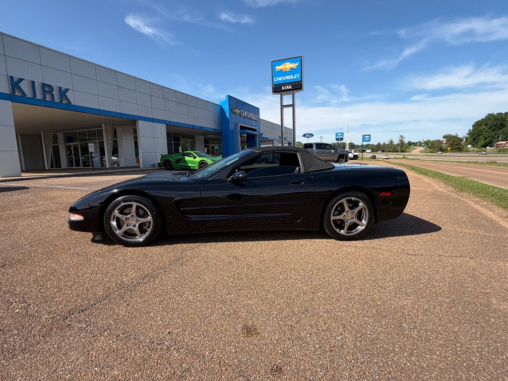2000 Chevrolet Corvette Base