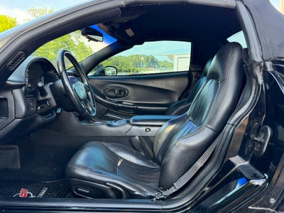 2000 Chevrolet Corvette Base