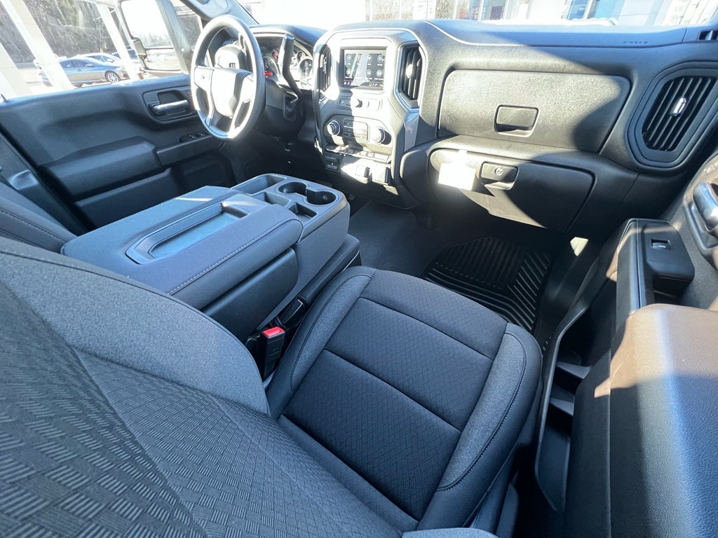 2025 Chevrolet Silverado 2500 HD Custom