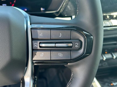 2025 Chevrolet Colorado WT/LT