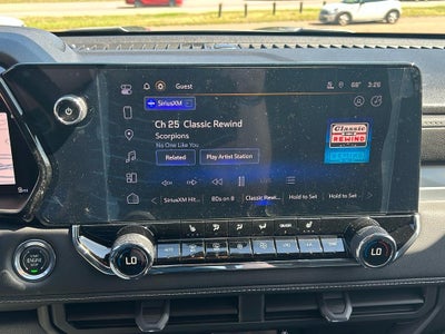 2025 Chevrolet Colorado WT/LT