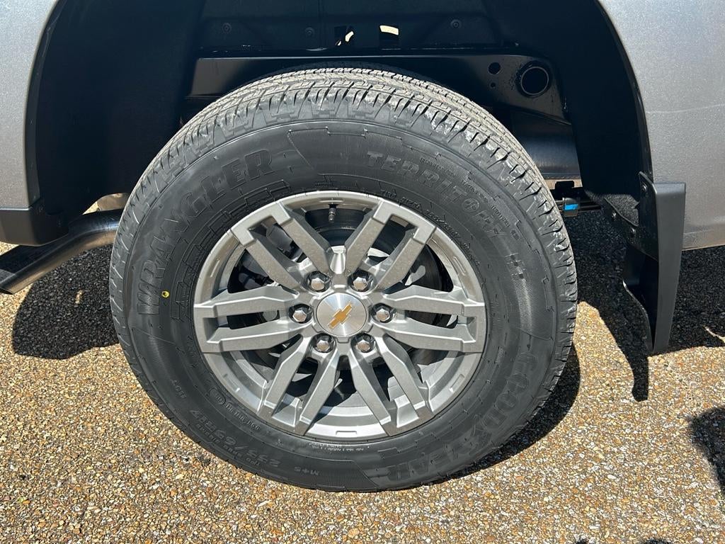 2025 Chevrolet Colorado WT/LT