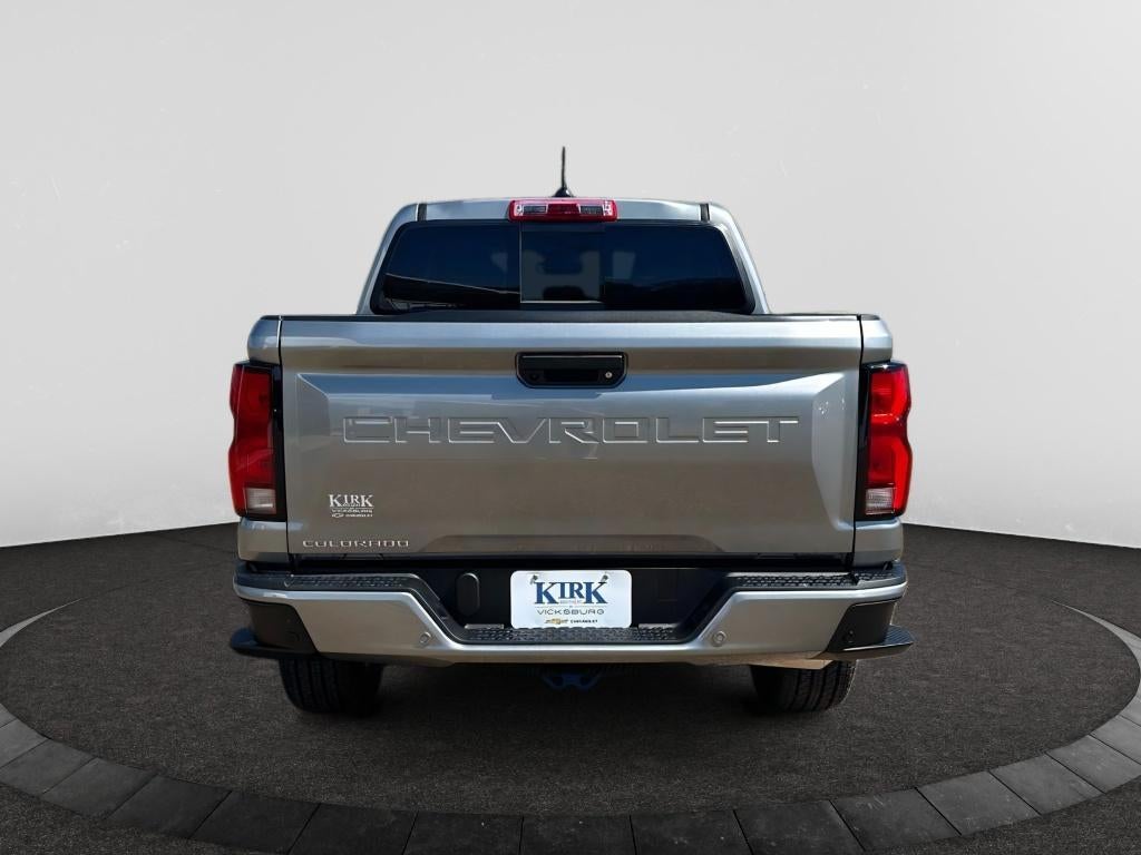 2025 Chevrolet Colorado WT/LT