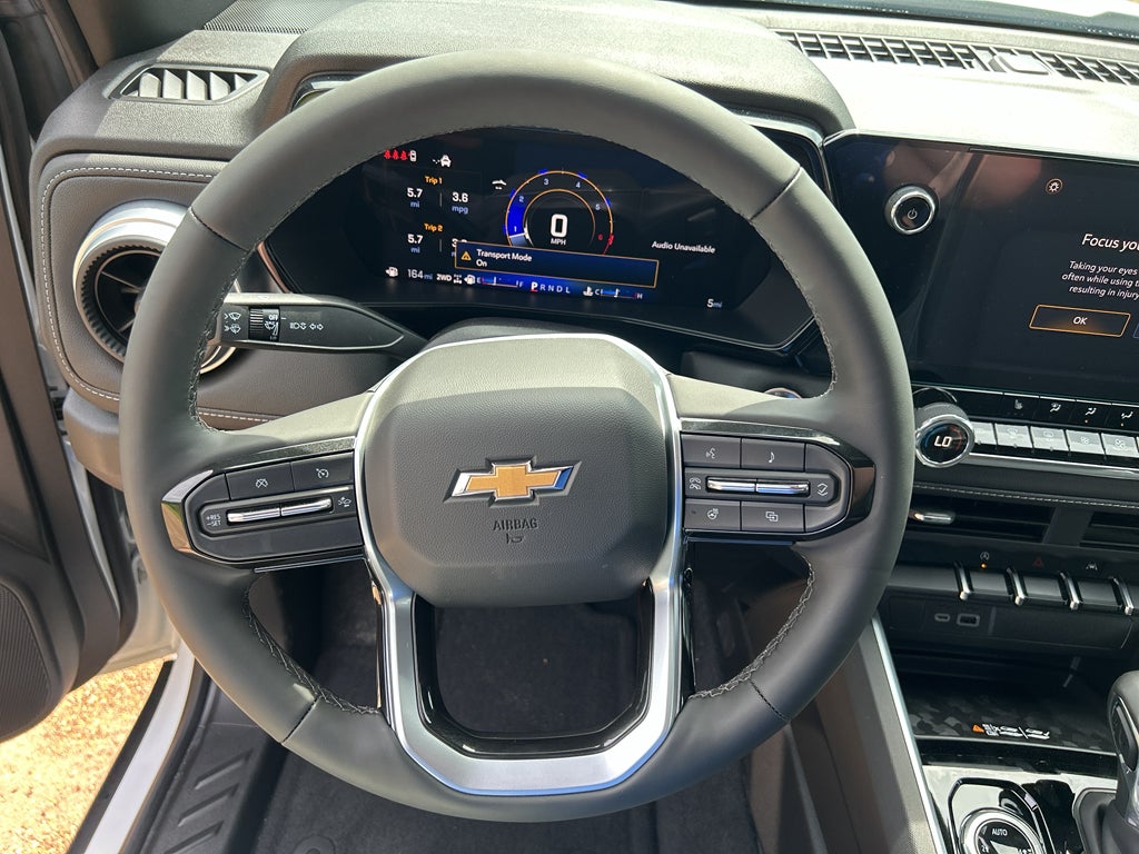 2025 Chevrolet Colorado WT/LT