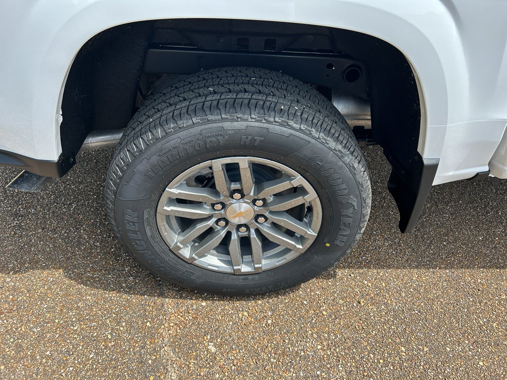 2025 Chevrolet Colorado WT/LT