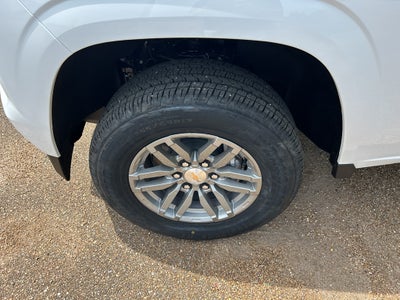 2025 Chevrolet Colorado WT/LT