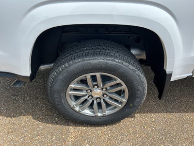 2025 Chevrolet Colorado WT/LT