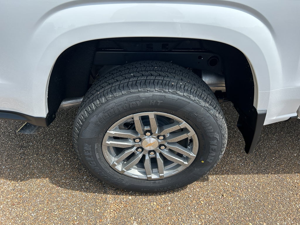 2025 Chevrolet Colorado WT/LT