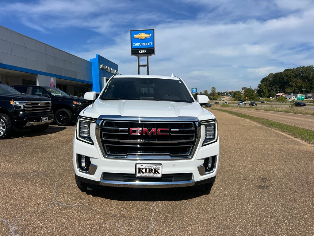2023 GMC Yukon SLT