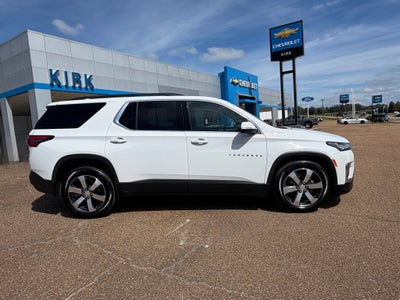2023 Chevrolet Traverse LT Leather