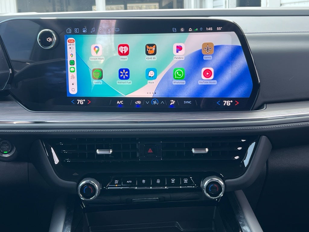 2025 Chevrolet Suburban LS