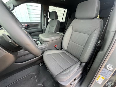 2025 Chevrolet Suburban LS