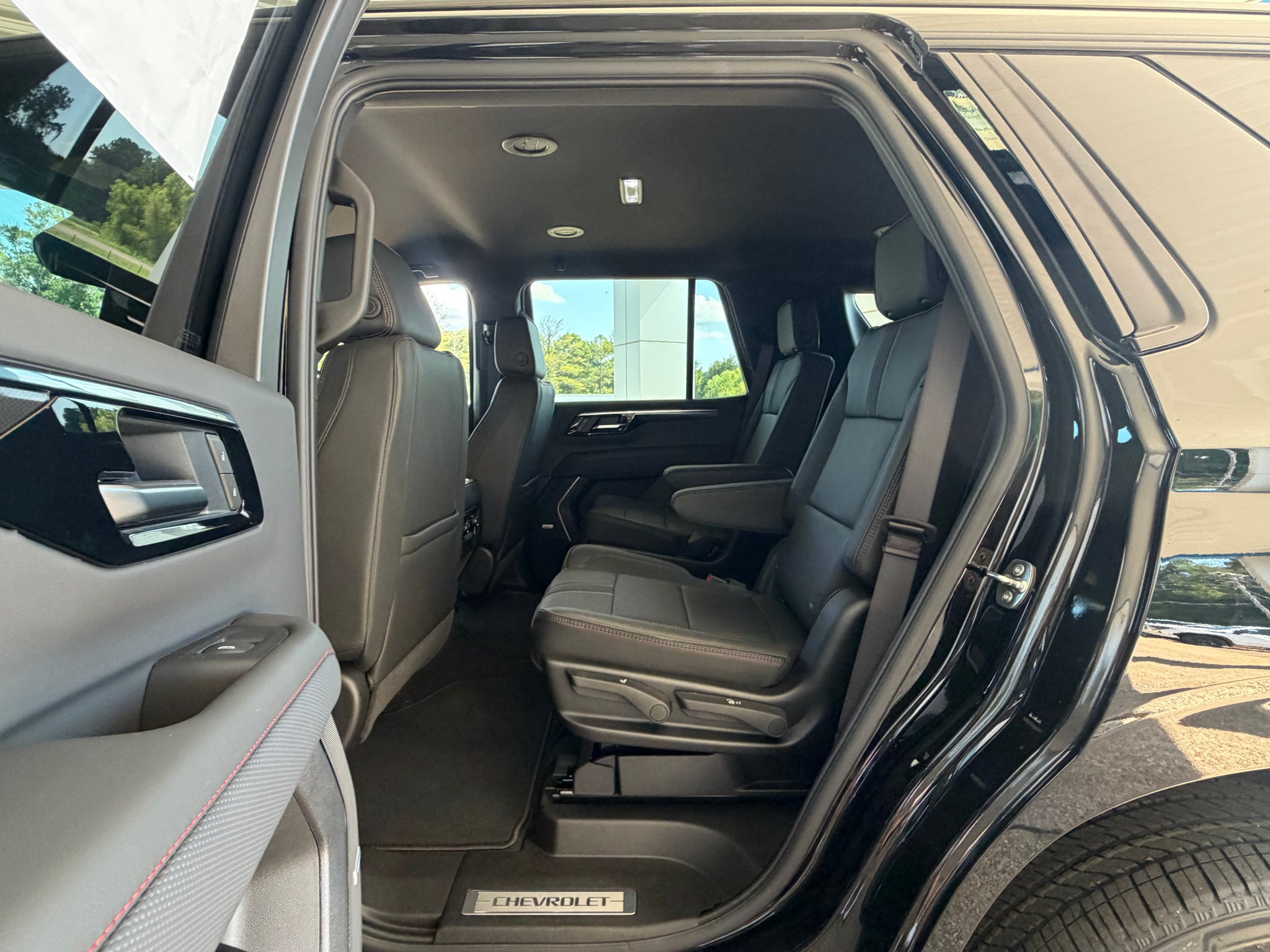 2027 Chevrolet Tahoe RST