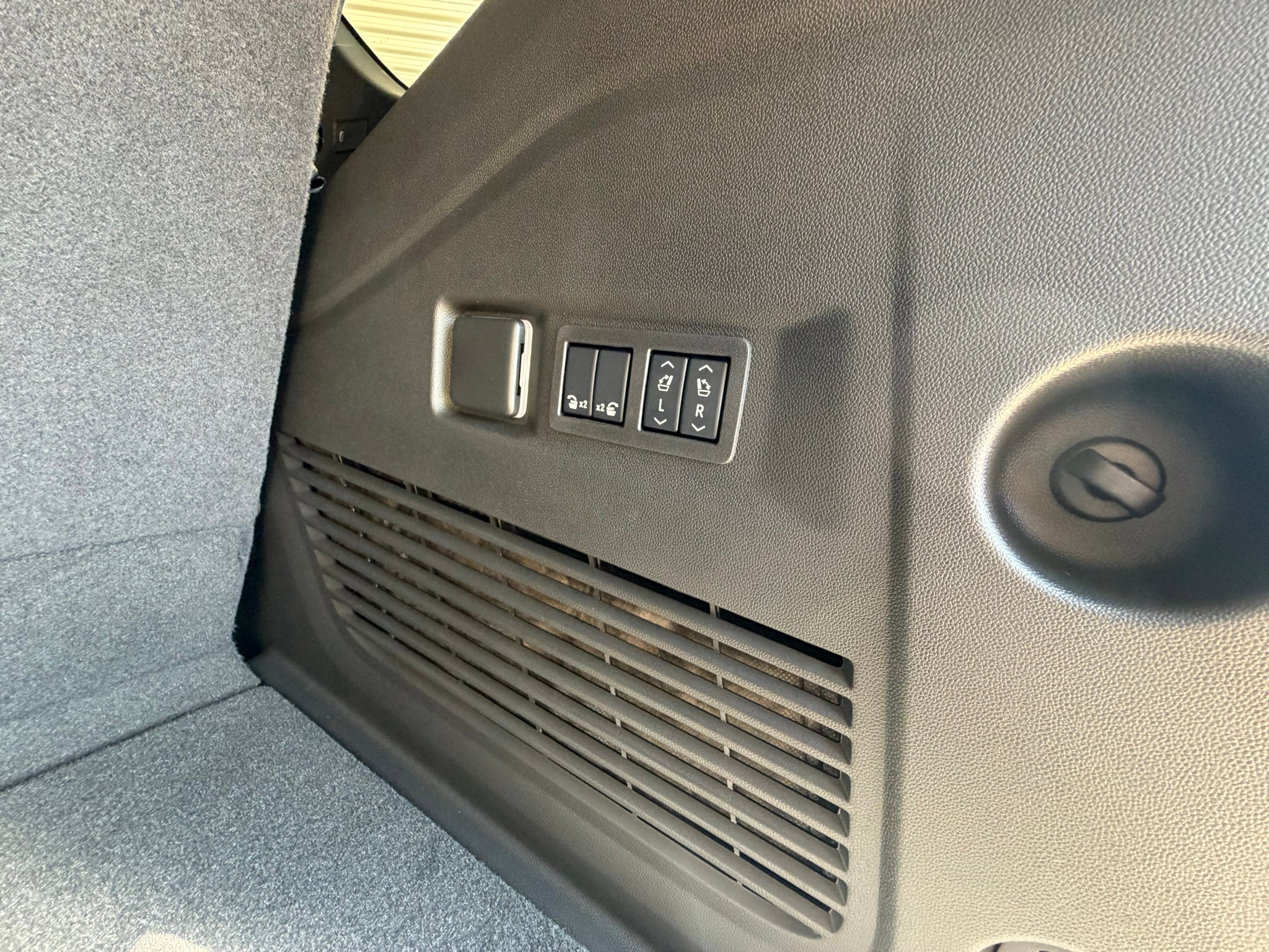 2027 Chevrolet Tahoe RST