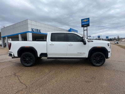 2024 GMC Sierra 2500 HD AT4