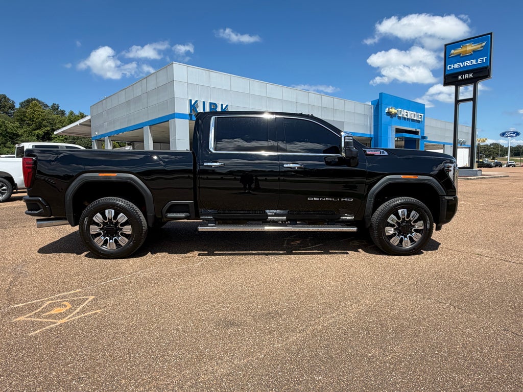 2024 GMC Sierra 3500 HD Denali