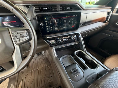 2024 GMC Sierra 3500 HD Denali