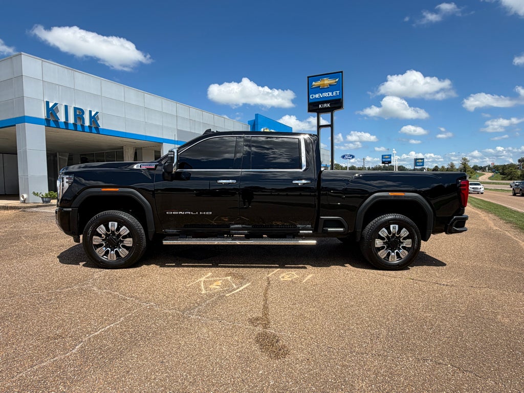 2024 GMC Sierra 3500 HD Denali