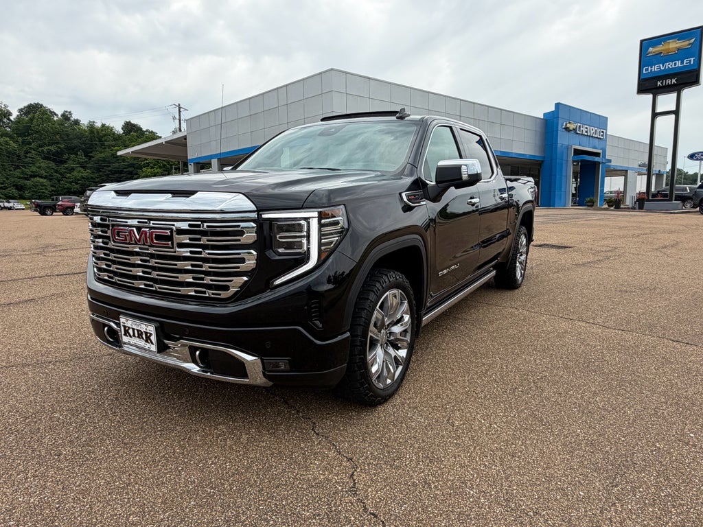 2025 GMC Sierra 4WD Crew Cab Short Box Denali's photo