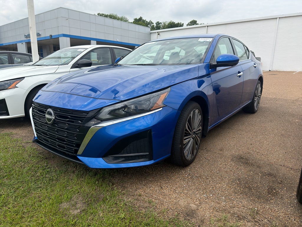 2025 Nissan Altima SL