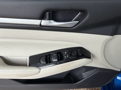 2025 Nissan Altima SL