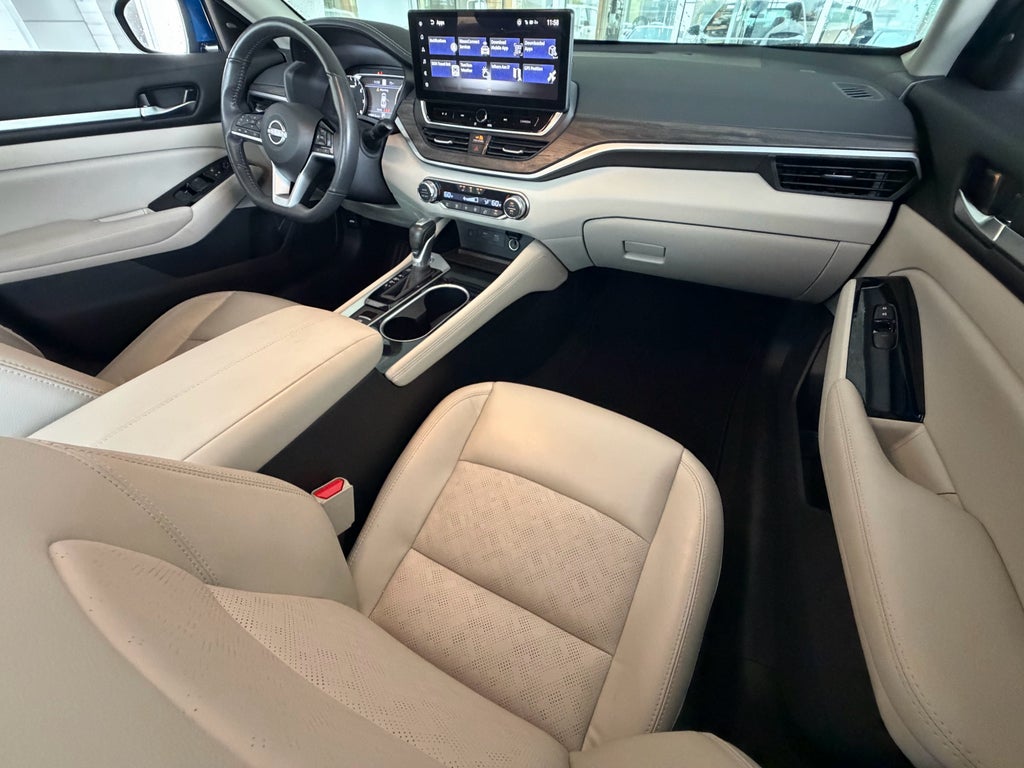 2025 Nissan Altima SL