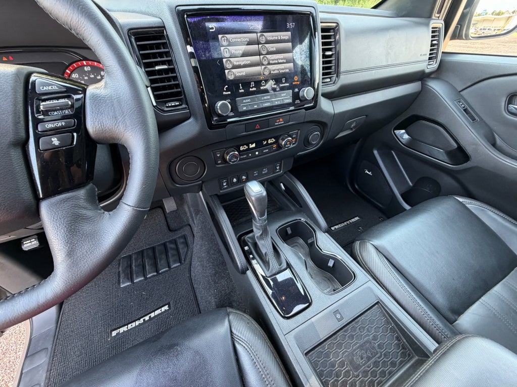 2022 Nissan Frontier PRO-X