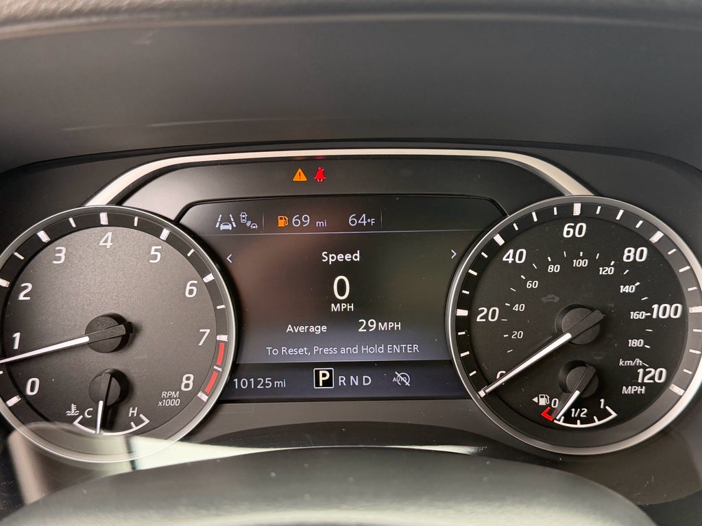 2024 Nissan Frontier SV