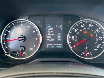 2022 Toyota RAV4 XLE