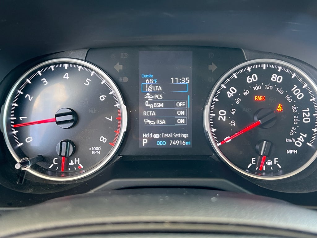 2022 Toyota RAV4 XLE