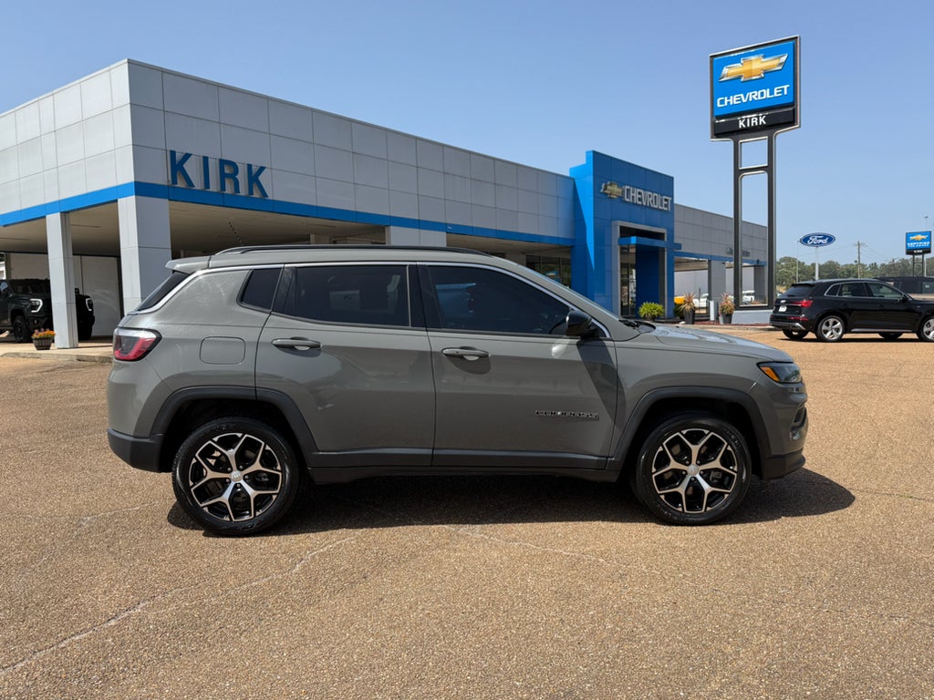 2024 Jeep Compass Latitude