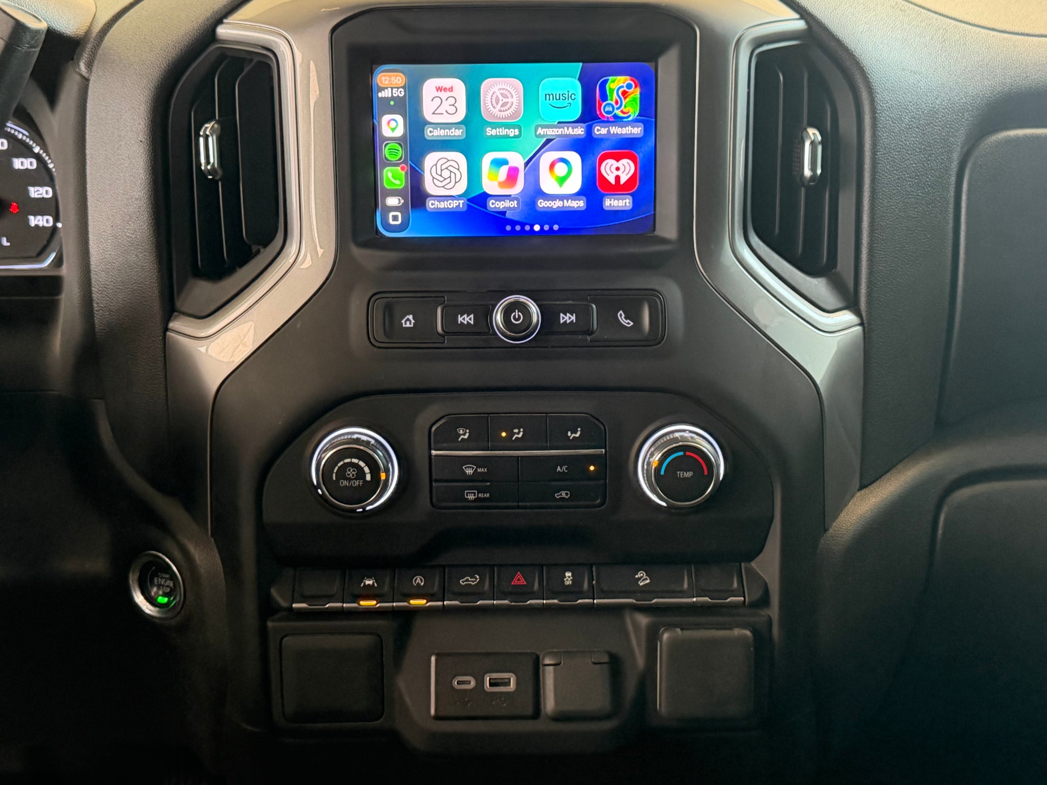 2025 Chevrolet Silverado 1500 Custom Trail Boss
