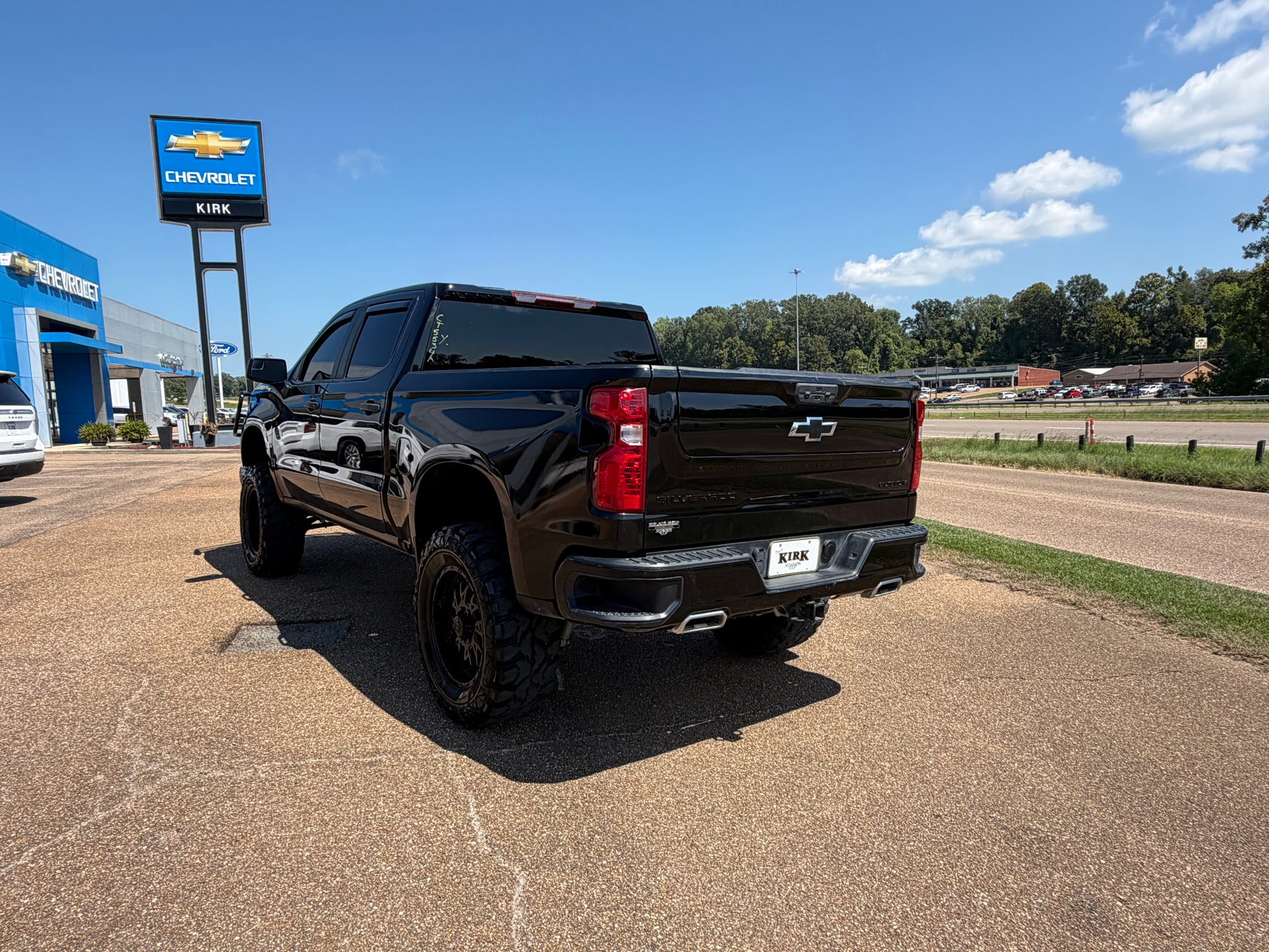 2025 Chevrolet Silverado 1500 Custom Trail Boss